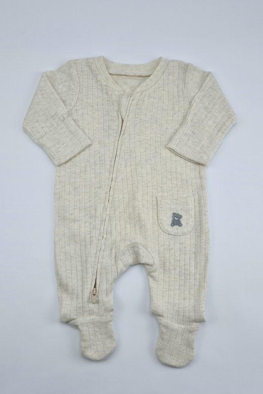 Newborn - Size 10lbs 4.5kg Teddy Sleepsuit (Little Nutmeg