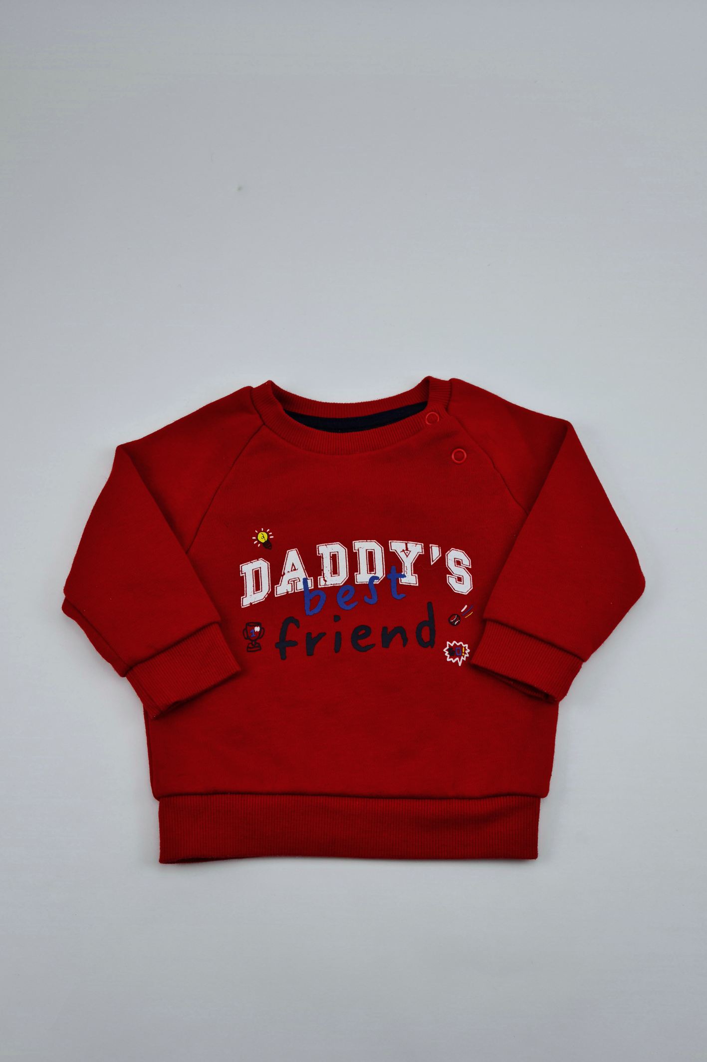 3–6 Monate – Rotes Sweatshirt „Daddy's Best Friend“.