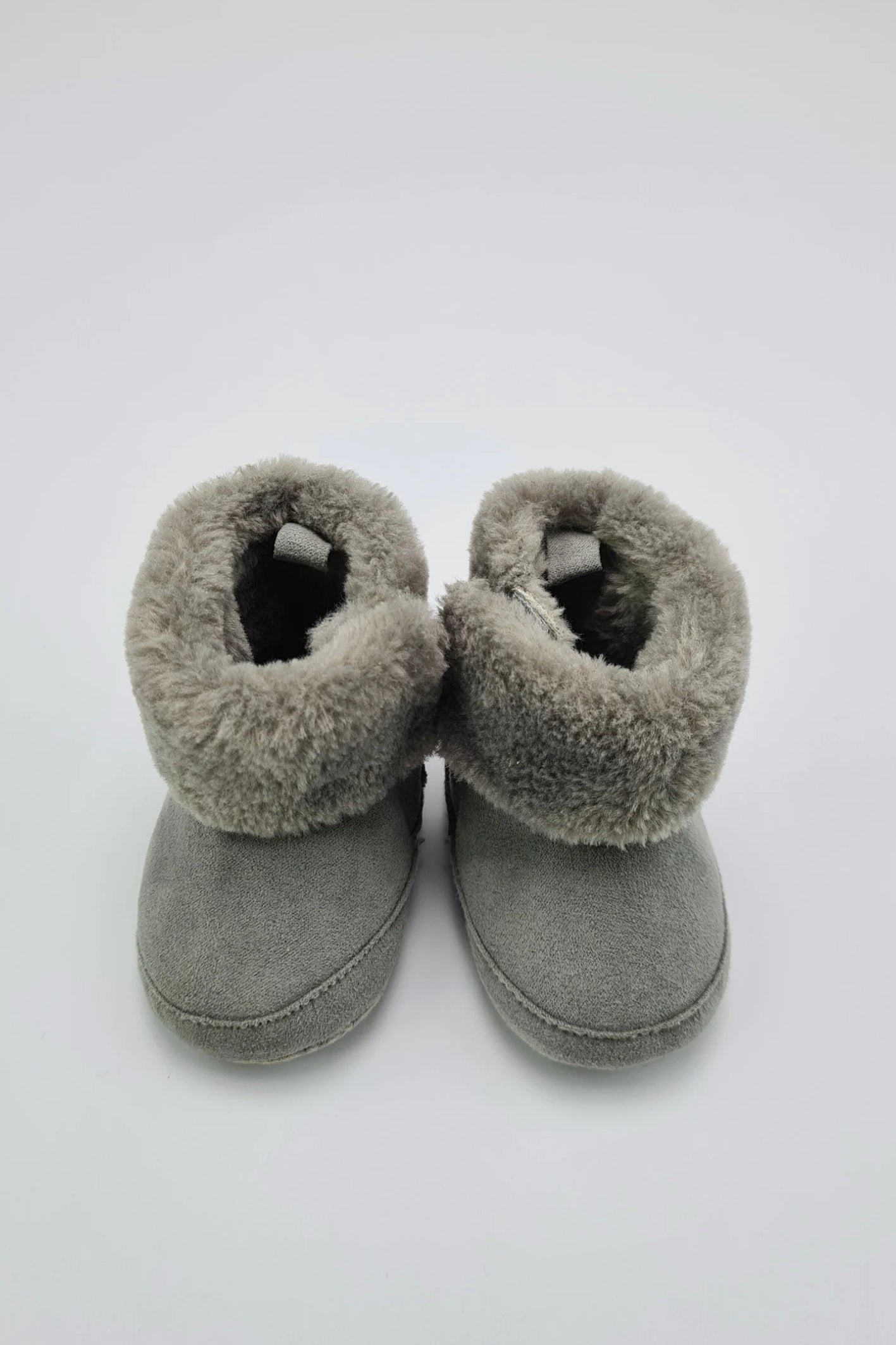 3-6m - Grey Faux Fur Booties (Primark)