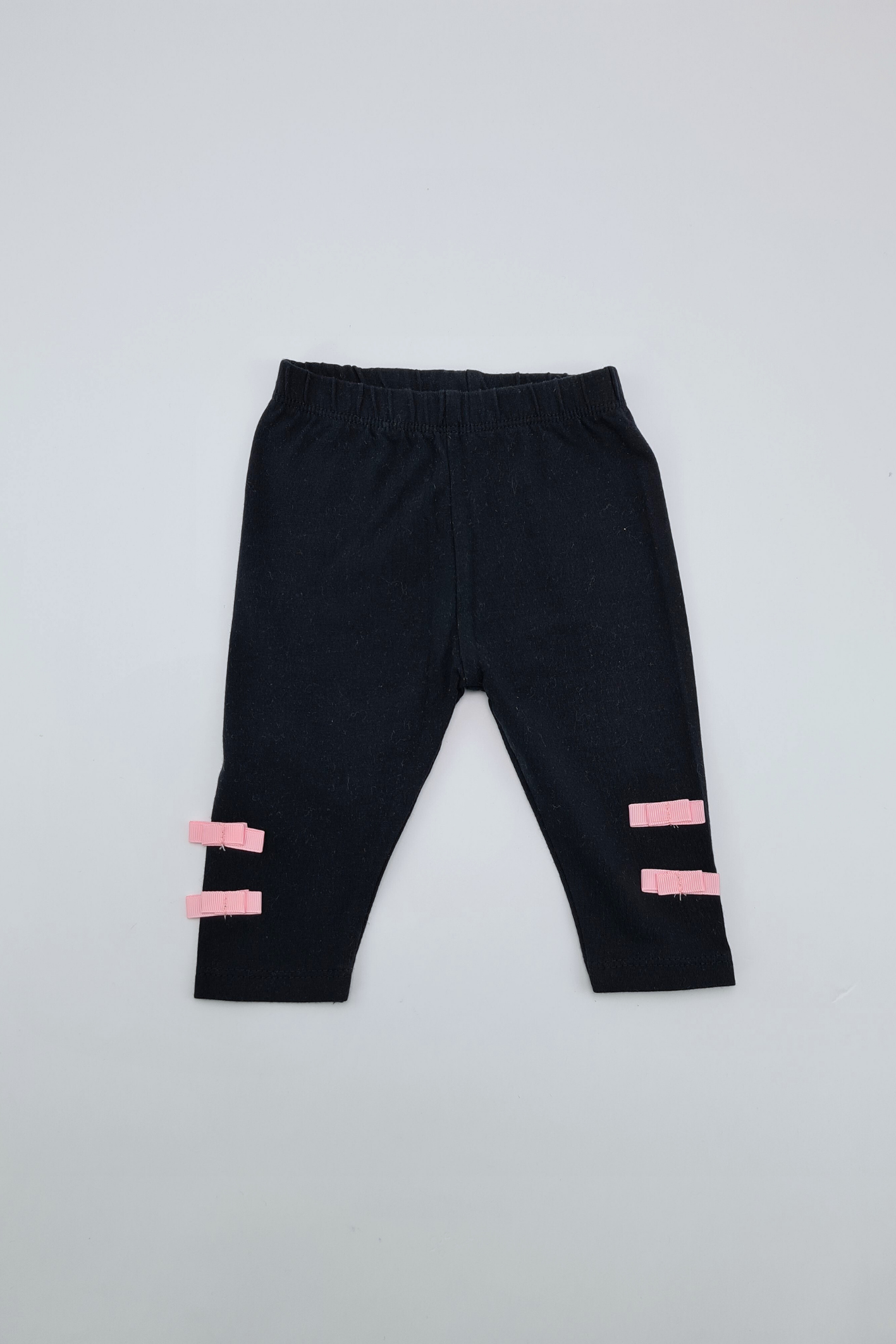 3–6 m – schwarze Leggings