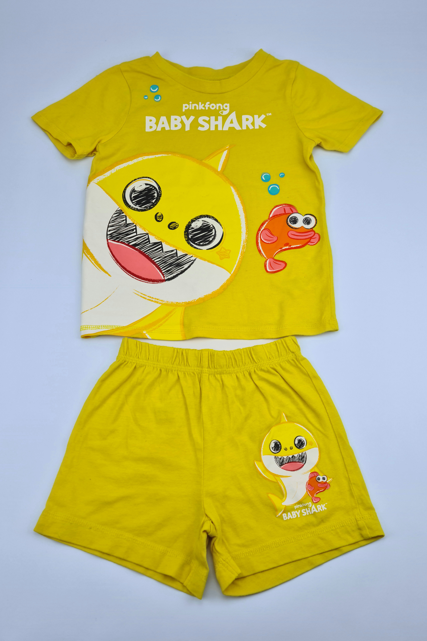 2-3y Baby Shark Yellow Graphic Print Short Pyjamas