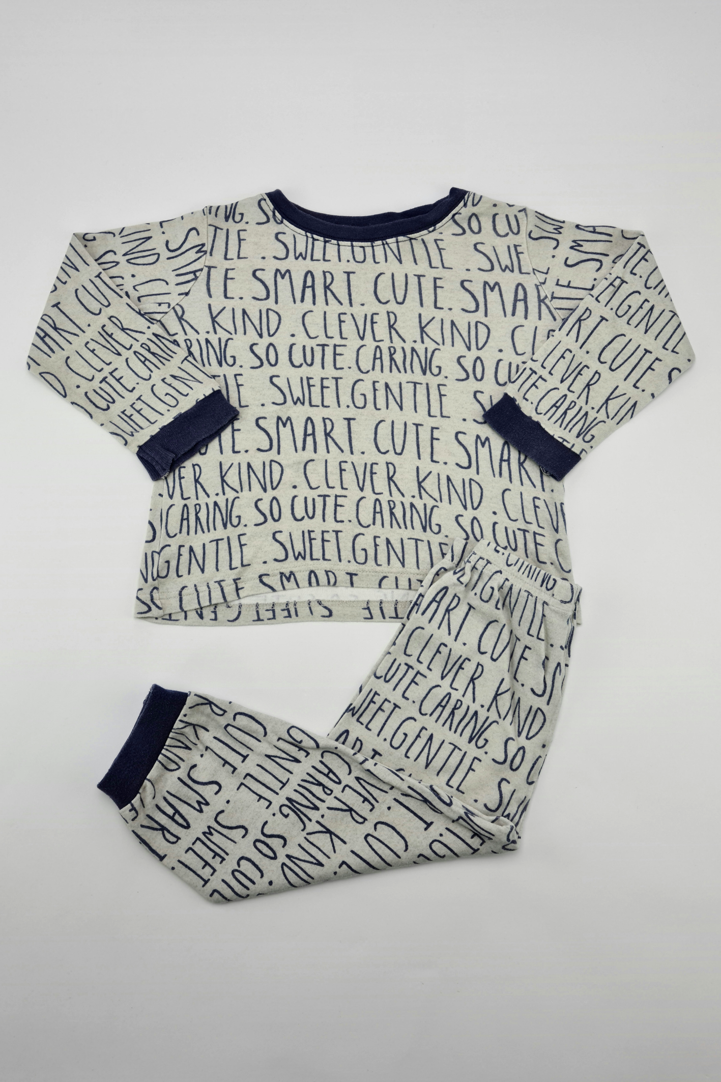 2-3y - 'Smart, Cute, Clever, Kind, Sweet' Pyjama Set