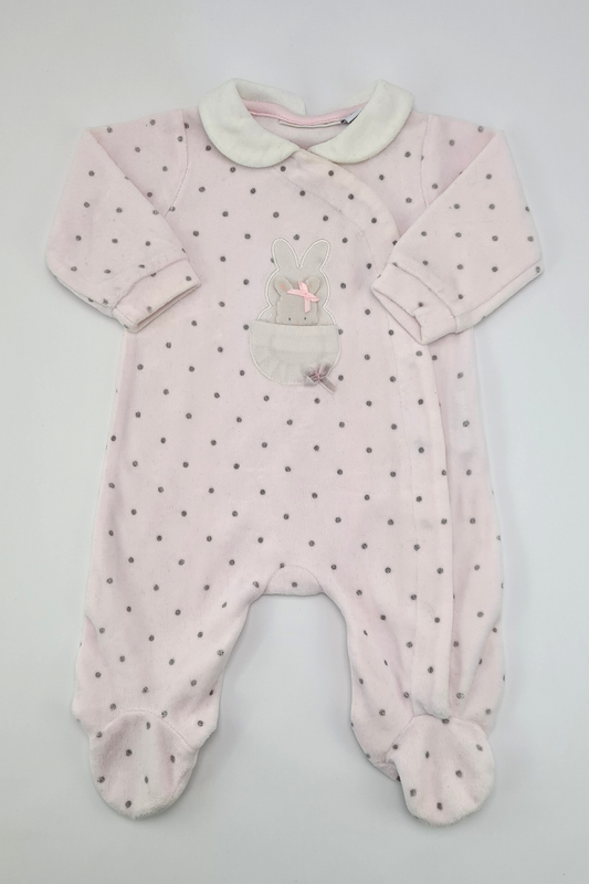 0 Months (8lbs) - Pink Bunny Sleepsuit