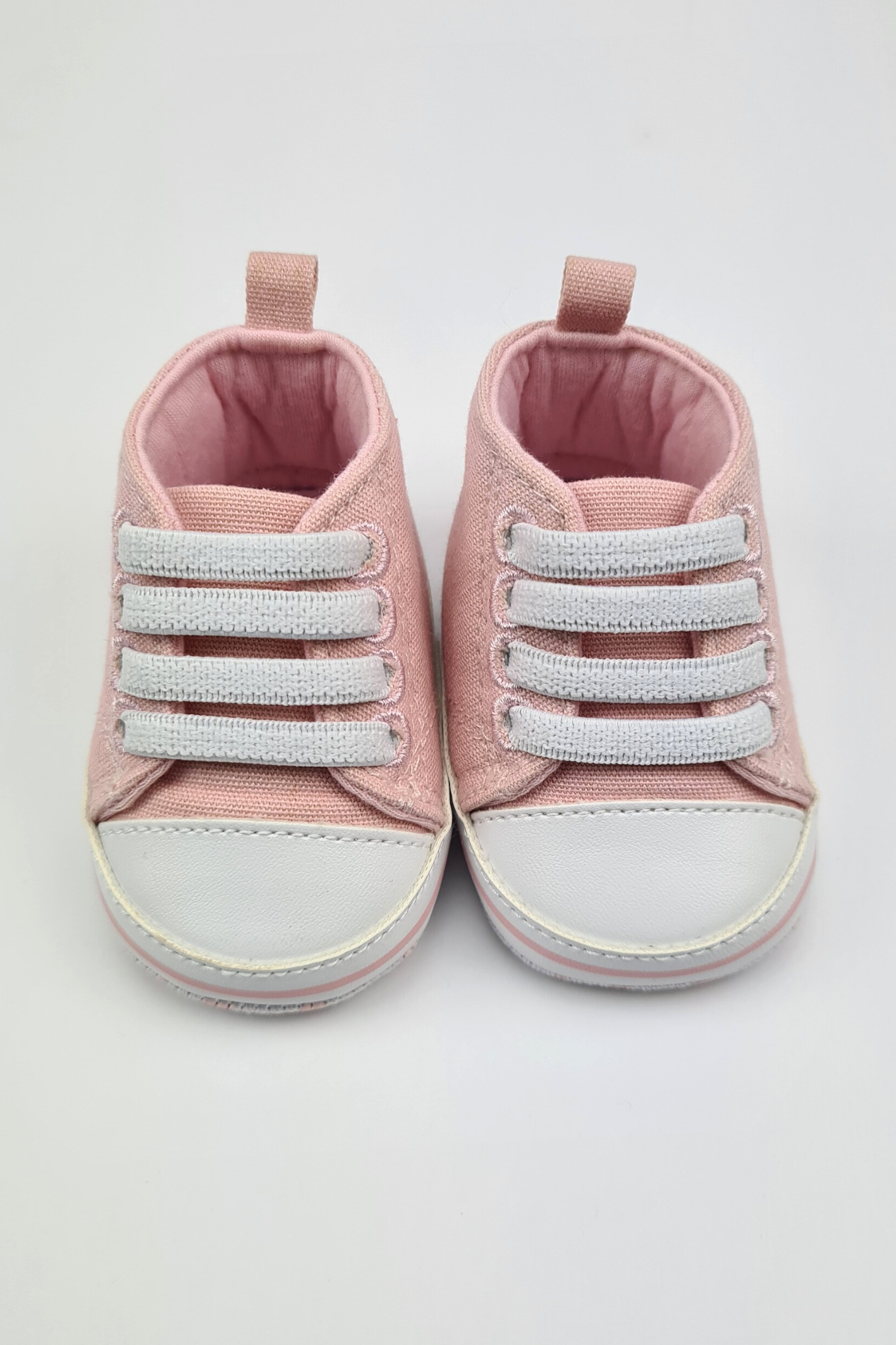 Soft sole converse hot sale baby shoes