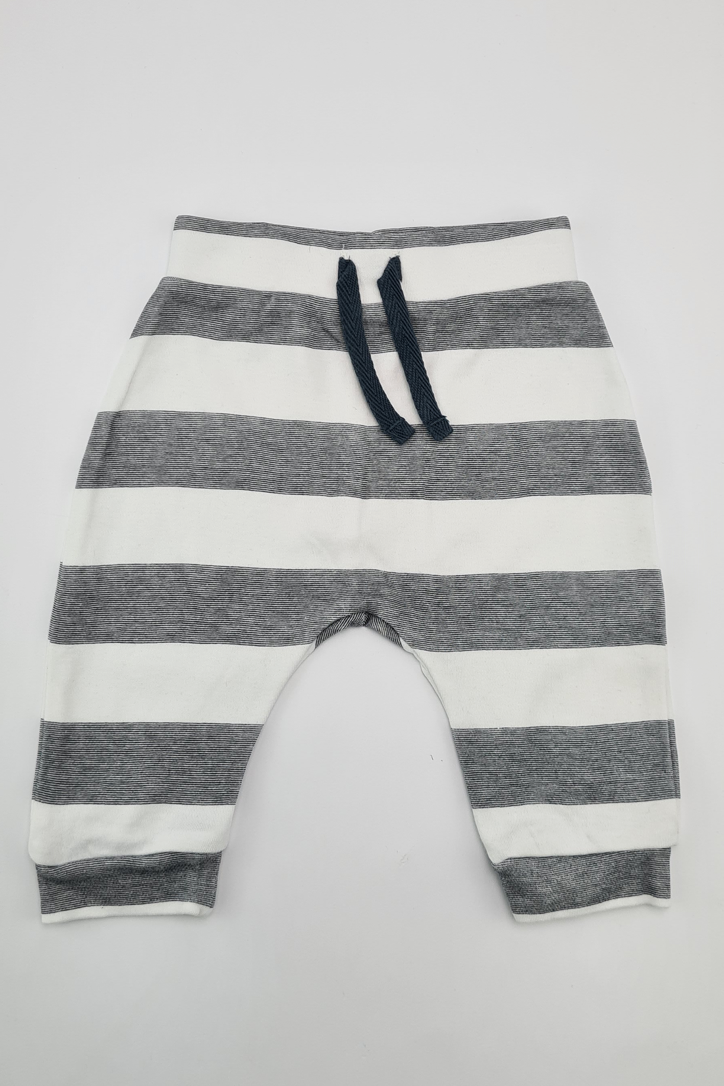 0-3 mois - Legging rayé (George). 100% Coton.