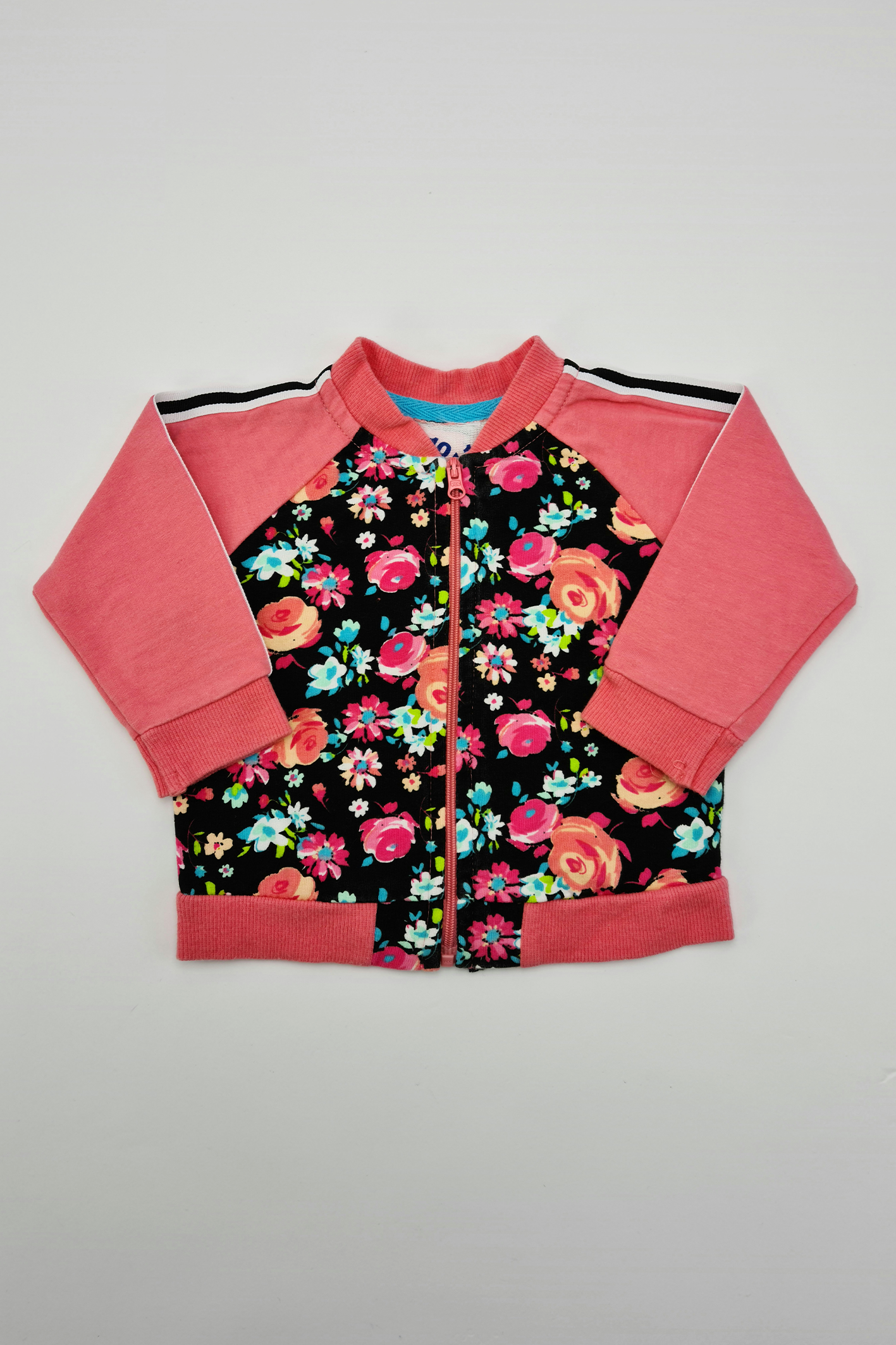 3–6 m – Jacke mit Blumenmuster
