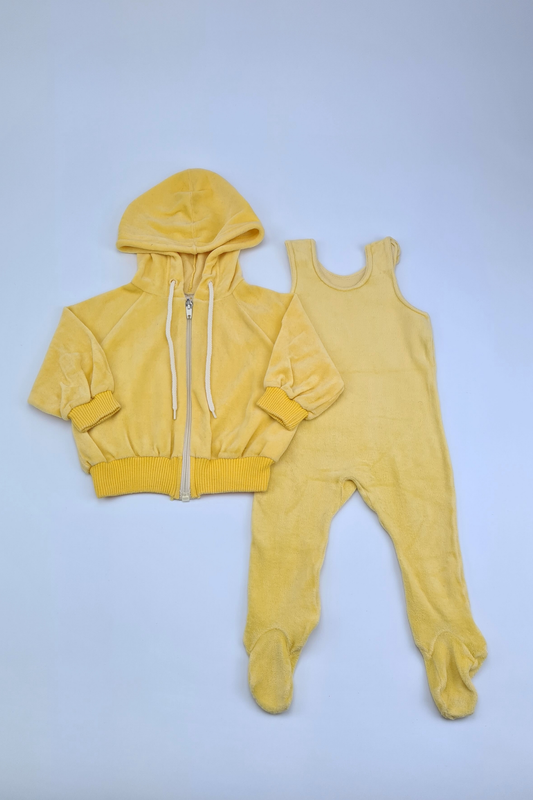 0-3m Yellow Hoodie & Romper Set