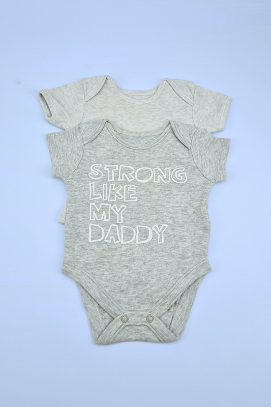 0-3m 'Strong Like My Daddy' Grey Bodysuit Pack