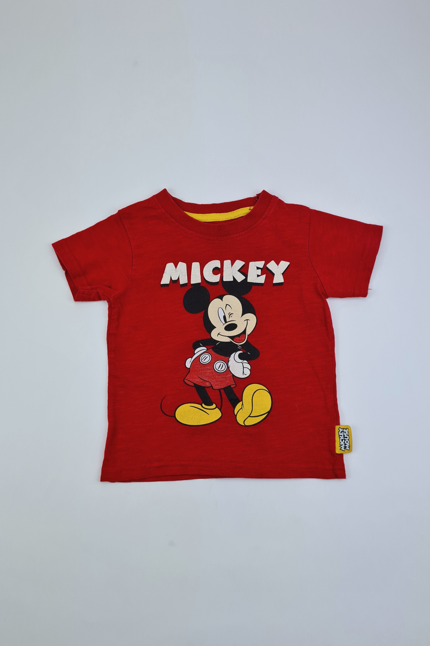 9-12m - Cartoon Character Shortsleeve Red T-shirt

(Primark)

Like New