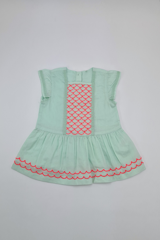 3–6 Monate – Mintgrünes Kleid (Di)