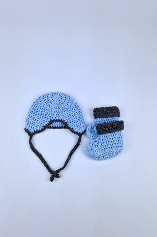 Crochet Fairy's Newborn Colour Block Beanie &Booties Set