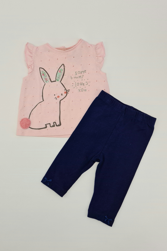 0-3m - 'Some Bunny Loves You' outfit