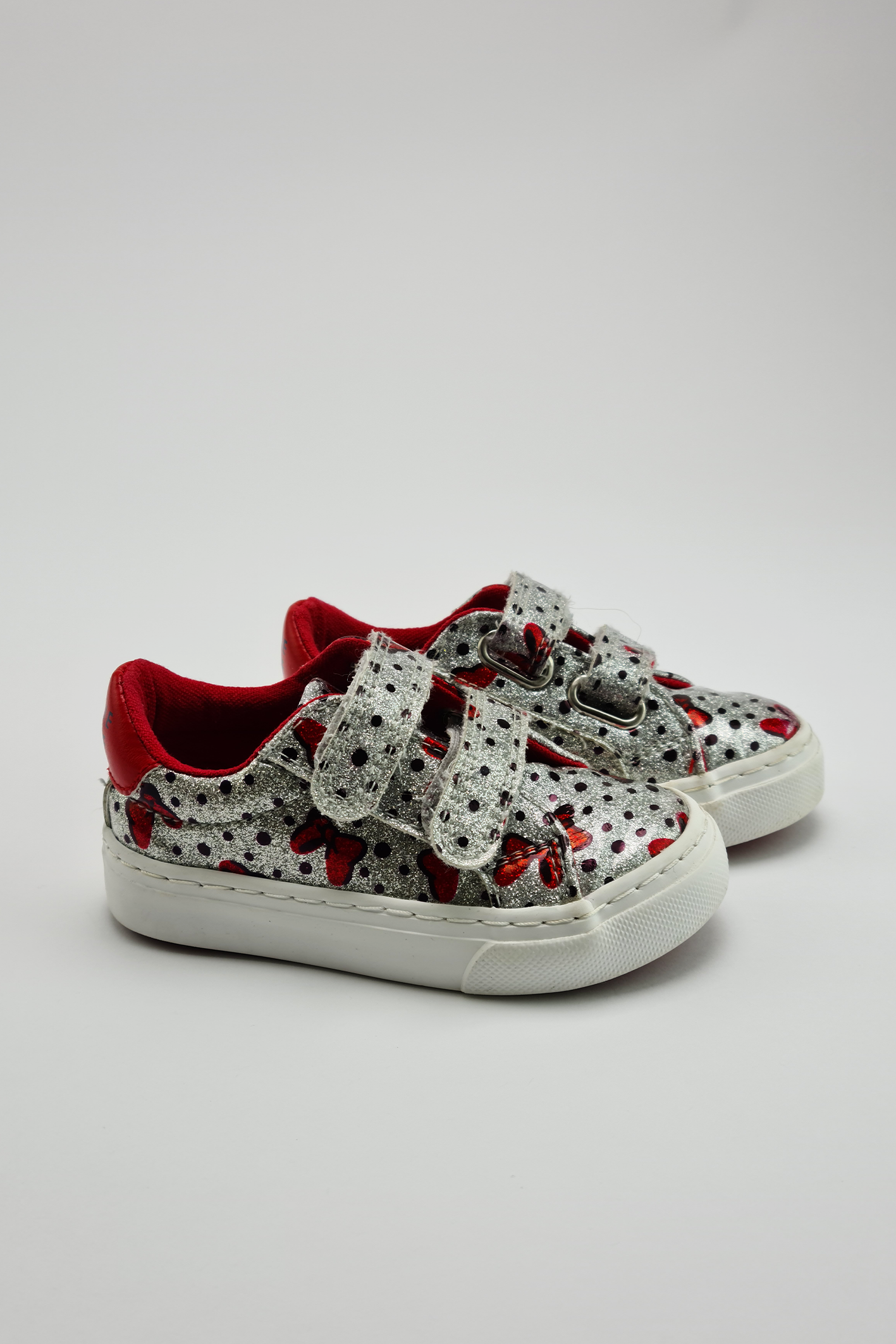 5 - Glittery Minnie Mouse trainers