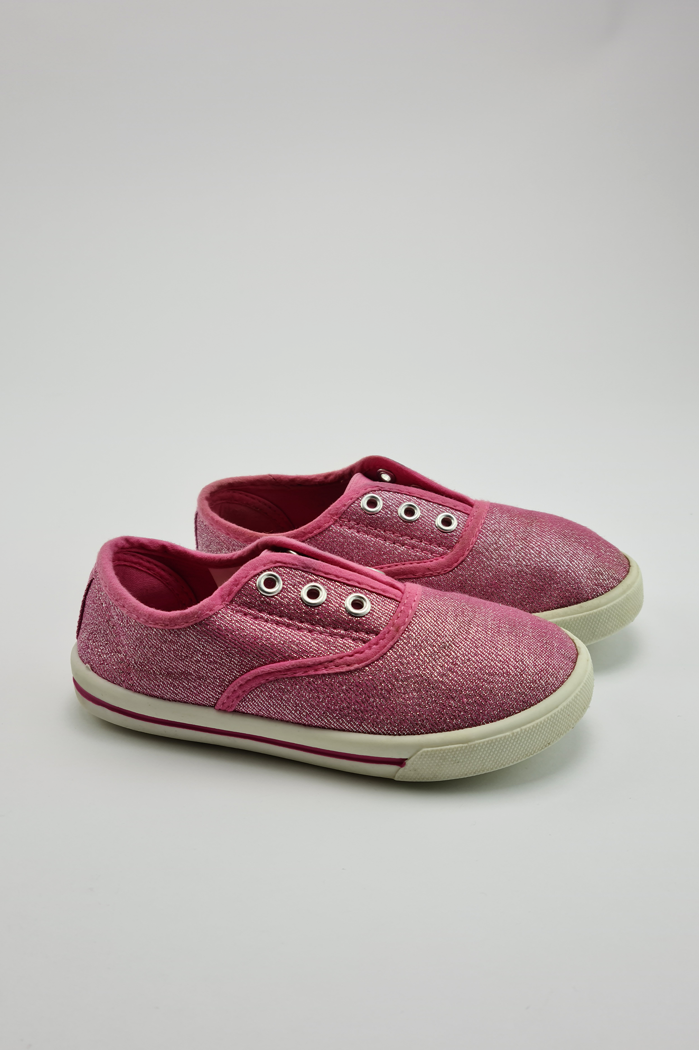 Size 9 - Pink glittery slip-on trinaers