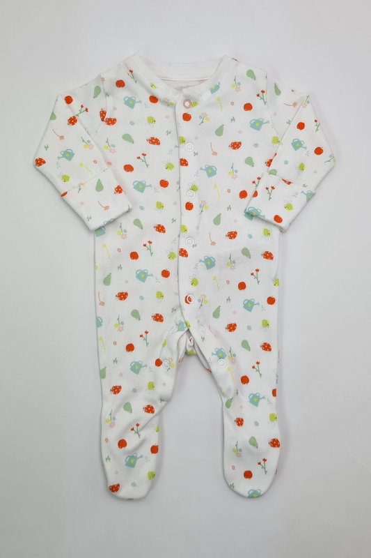 Neugeborene (4,5 kg) – Schlafanzug mit Gartenmuster (Primark)