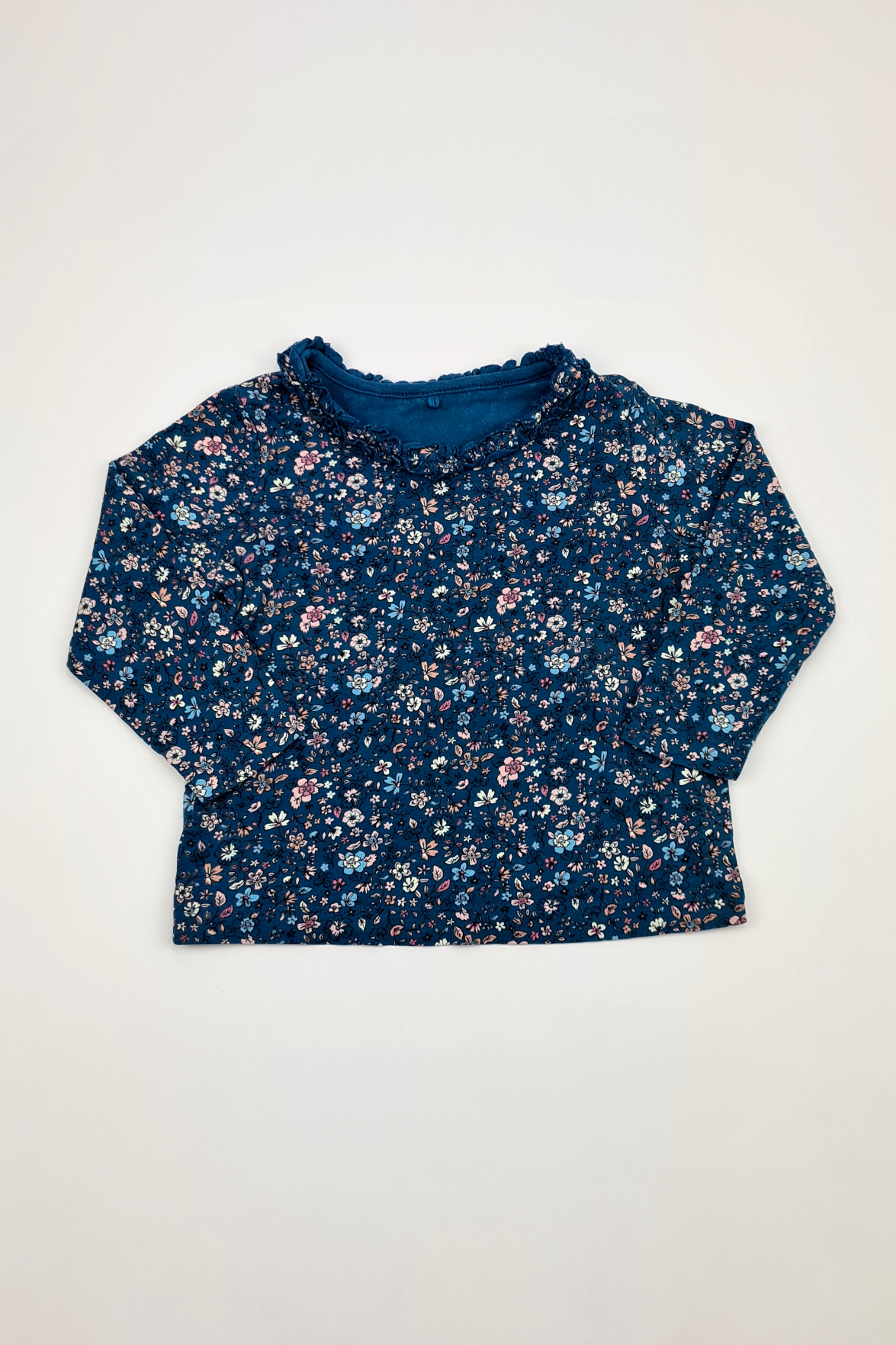 12–18 Monate – Blaues T-Shirt mit Blumendruck