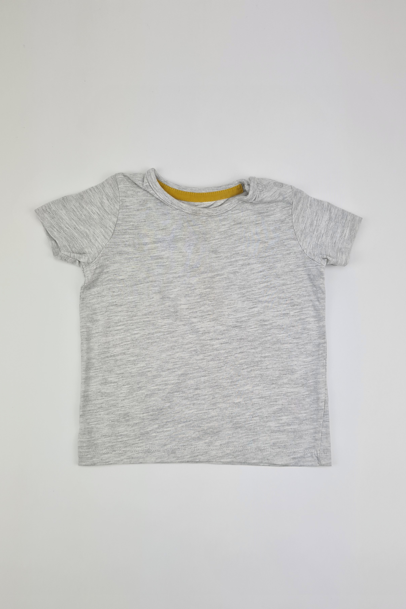 6-9m - 100% Cotton Grey T-shirt (Fred & Flo)
