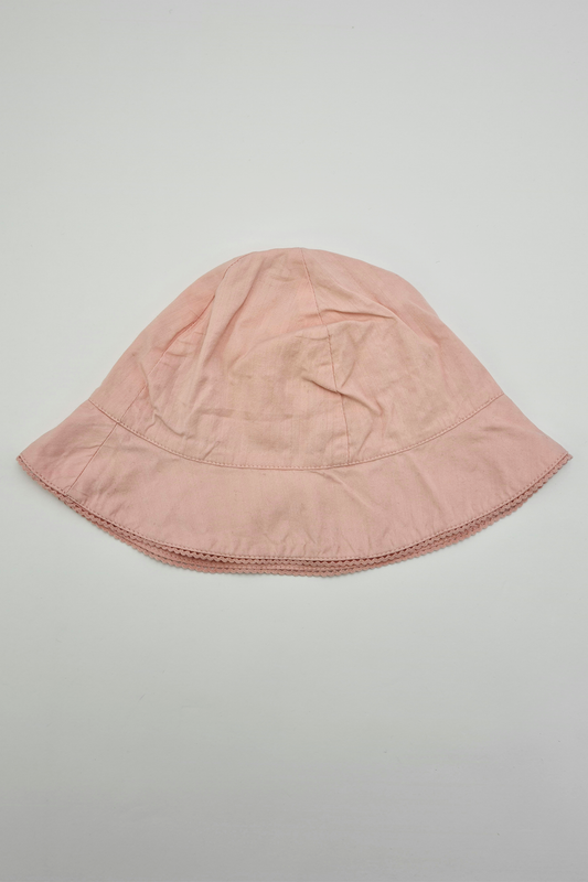 9–12 m – rosa Sonnenhut (George)