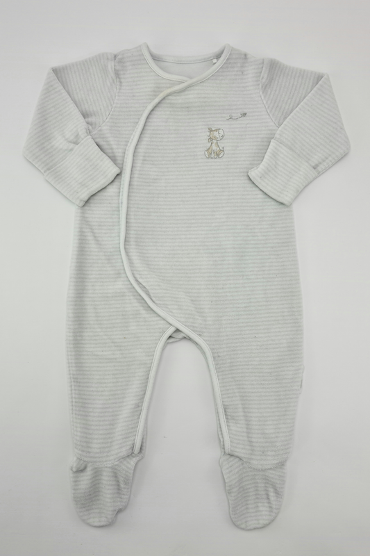 3–6 m – gestreifter Schlafanzug (Mothercare)