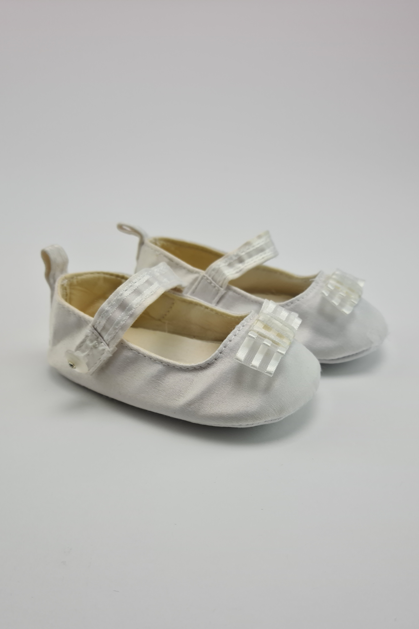 Size 19 (UK 3) - White Mary Jane Shoes