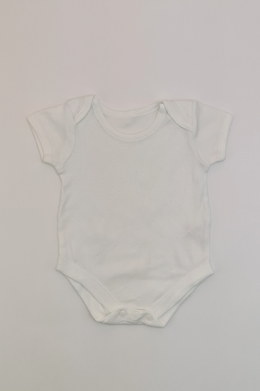 0–3 Monate – weißer Body (F&amp;F). 100% Baumwolle.