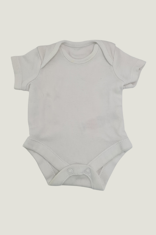 Petit bébé (5lbs) - Body blanc (F&amp;F)