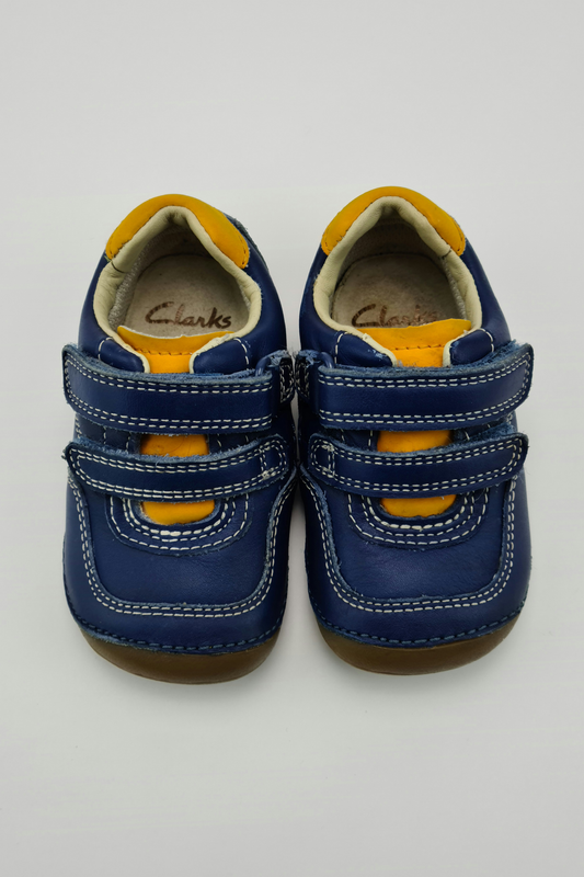 Size 4F - Blue Leather Shoes (Clarks)