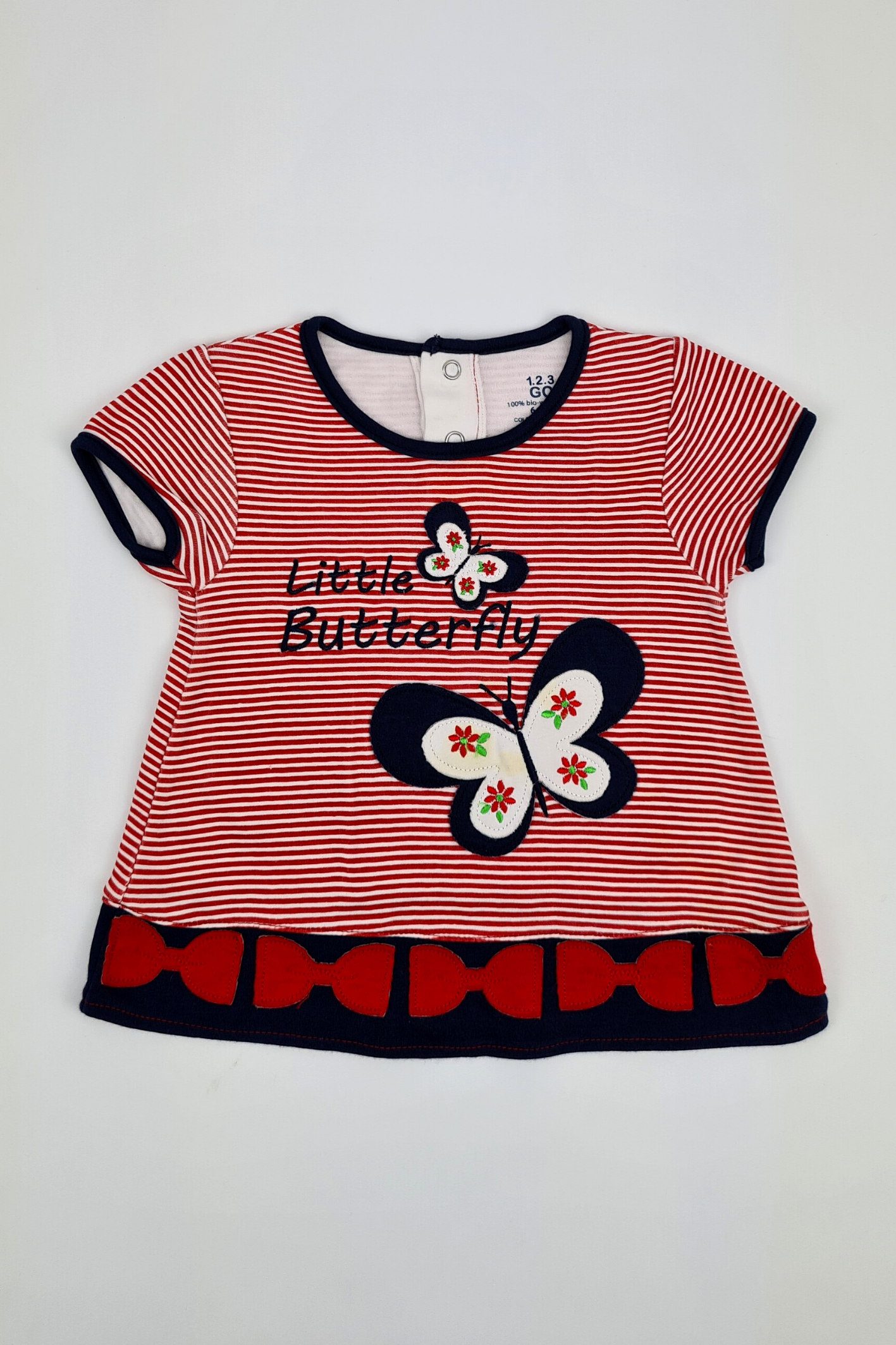 6–9 Monate – T-Shirt „Little Butterfly“ *Messy Days*